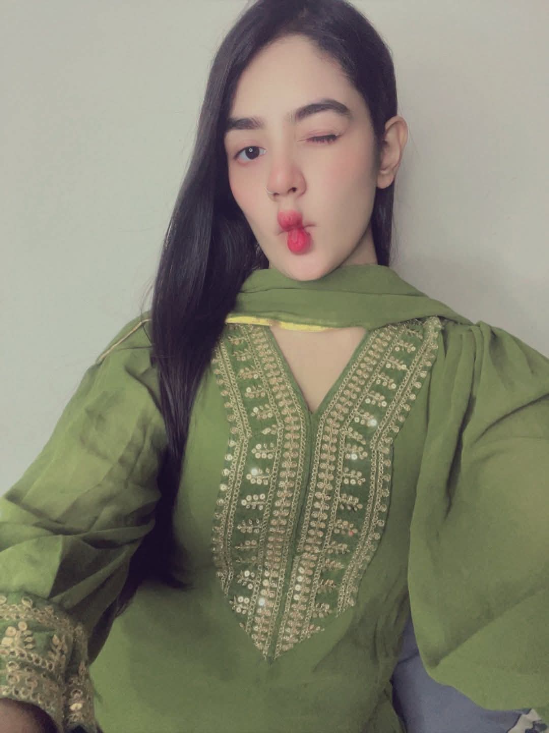Ratri Apu 18+ Viral Video Original Telegram Link , বাংলাদেশী টিকটকার মডেল রাত্রির অন্তরঙ্গ ভাইরাল ভিডিও