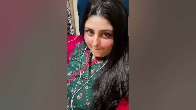 Sumbal Malik Viral Video , Tiktok Star Sumbal Malik Viral link Video download