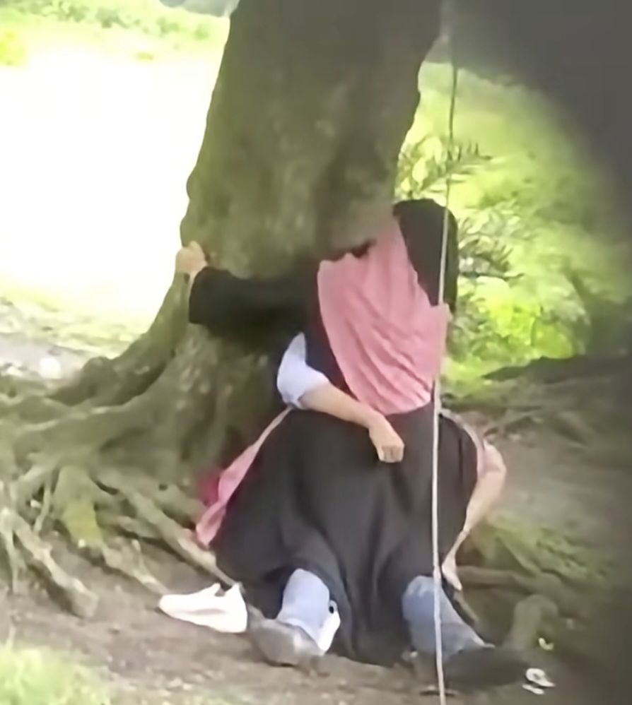 Chitrakoot Viral Video Telegram Link , Chitrakoot Viral Jungle Videos Link